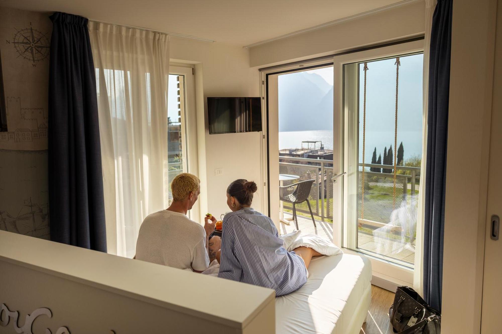 Hi Hotels Torbole - Pool & Spa Torbole Sul Garda Exteriér fotografie
